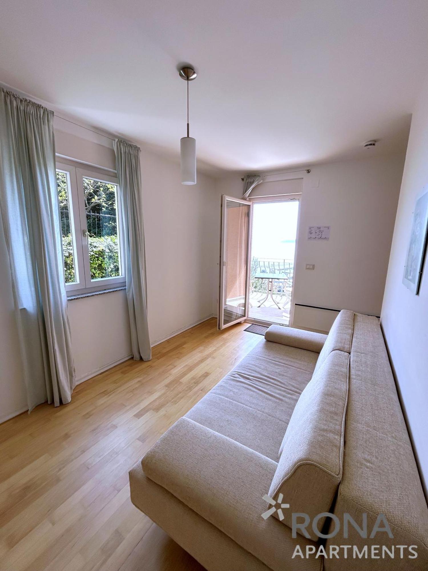 Rona Spacious Apartment With A Panoramic View Ичичи Экстерьер фото